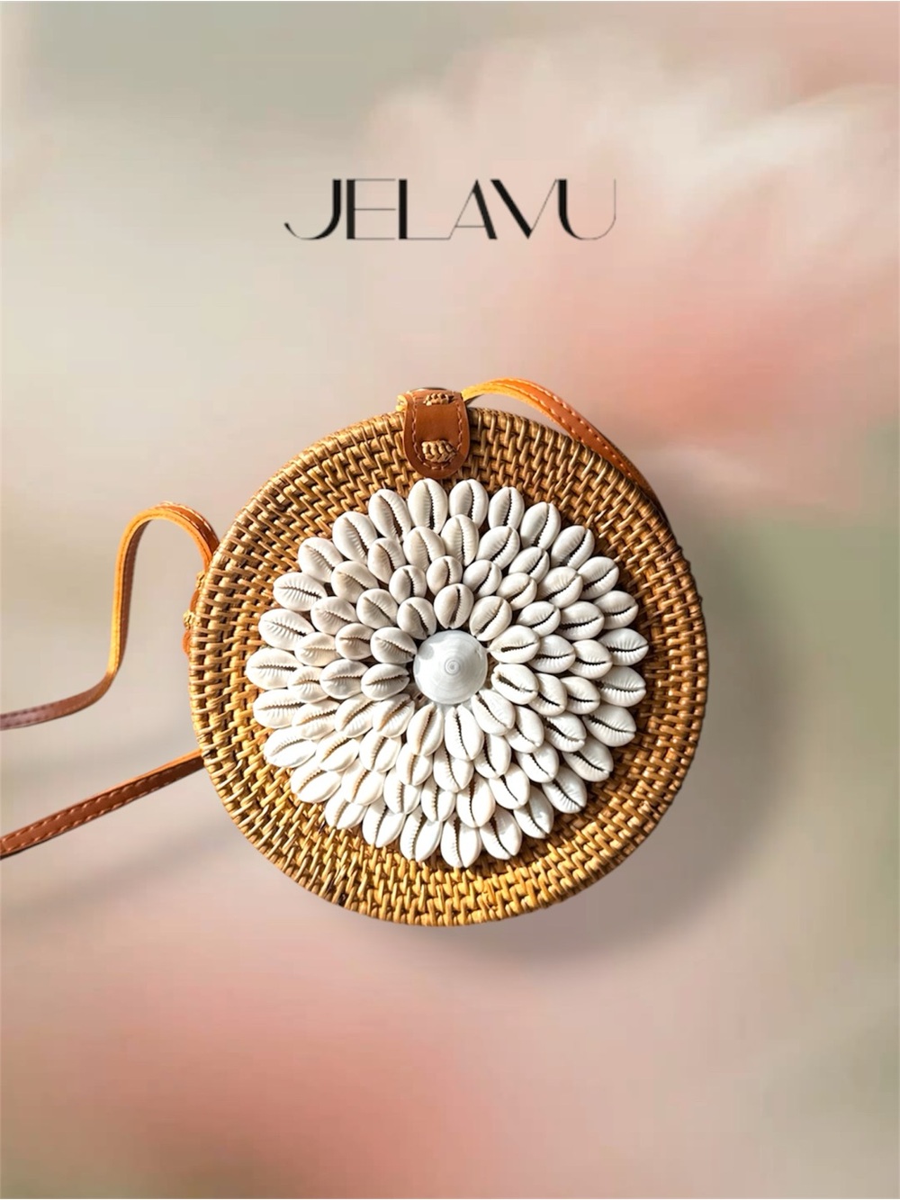 Jelavu Ata Kauri Shell Crossbody Bag — Tan 🤎🐚